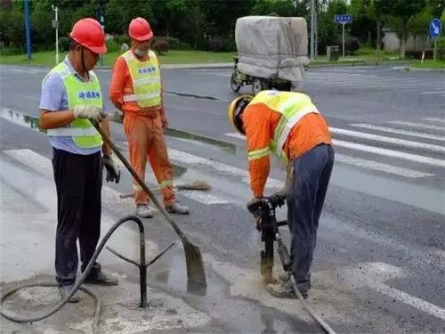 礼纪镇地基下沉注浆